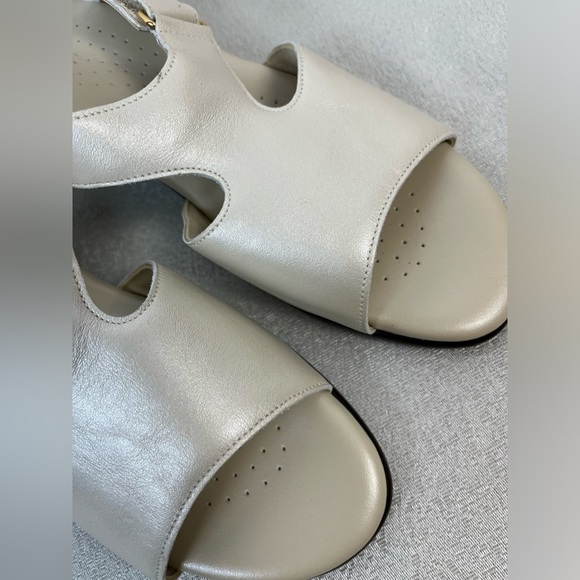 SAS Triple Comfort Suntimer Heeled Leather Ivory Sandals Womens 9M New - Picture 5 of 12